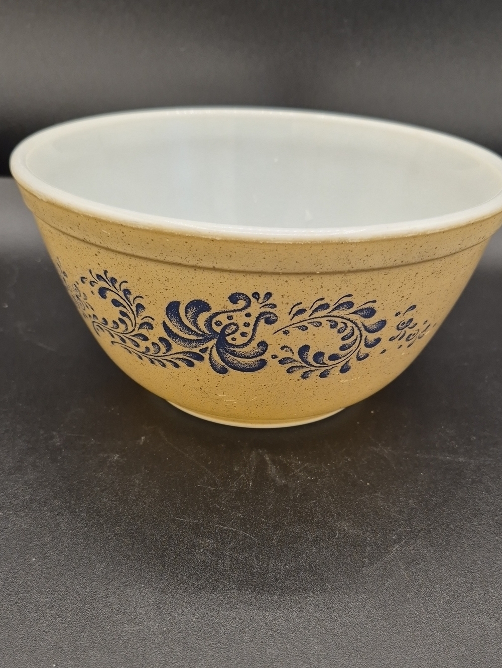 Vintage Pyrex Beige Speckled Mixing Bowl with Blue Floral Scrolls